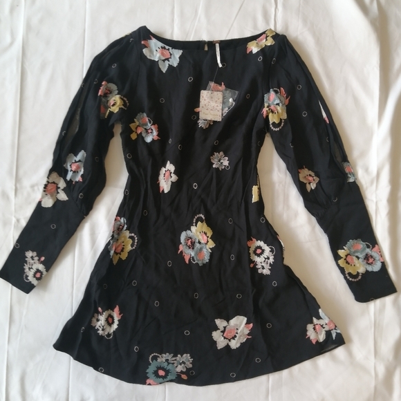 Free People NWT Sunshadows Floral Split  Arm Long Sleeve Mini Dress Size 2 New - Picture 8 of 16